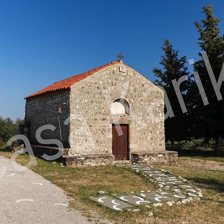 Casa Kariki - Traditional House In Psinthos Exterior photo
